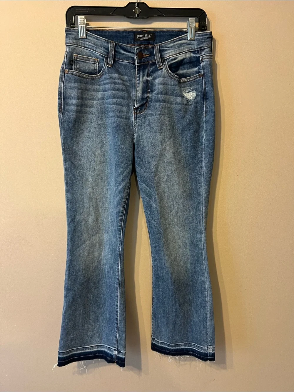 Judy Blue Medium Wash Cropped Wide-Leg Jeans - Picture 2 of 7